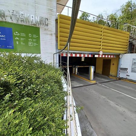 Apartment Korina - City Center 萨格勒布 外观 照片