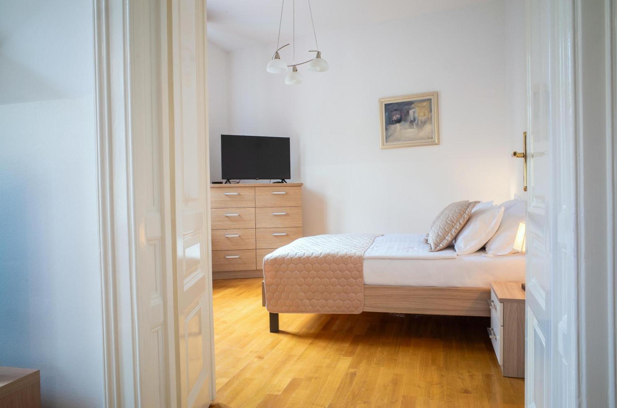 Apartment Korina - City Center 萨格勒布 外观 照片